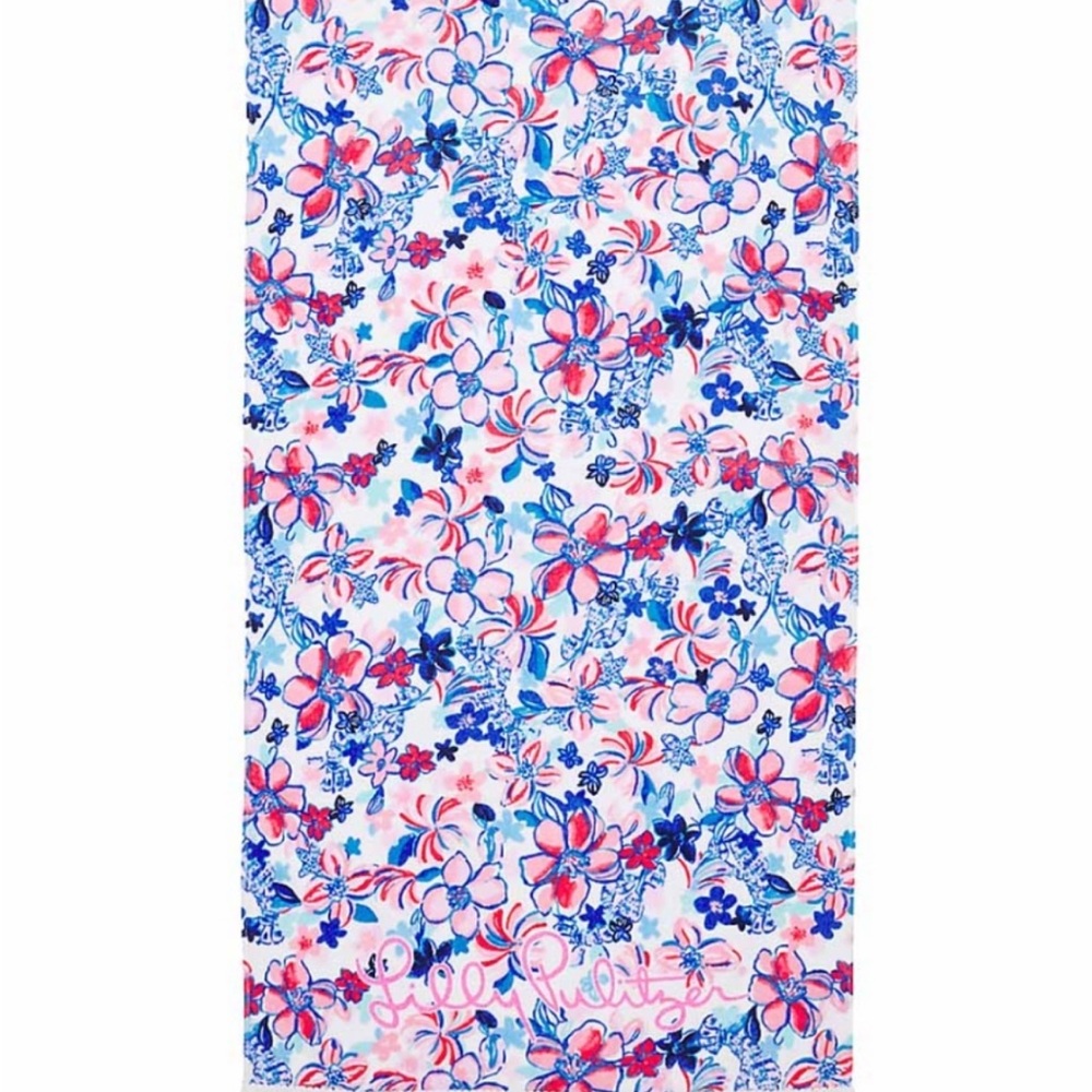 NWT Lilly Pulitzer Party Like a Lobster insulated tote bag and matching towel - Picture 4 of 6